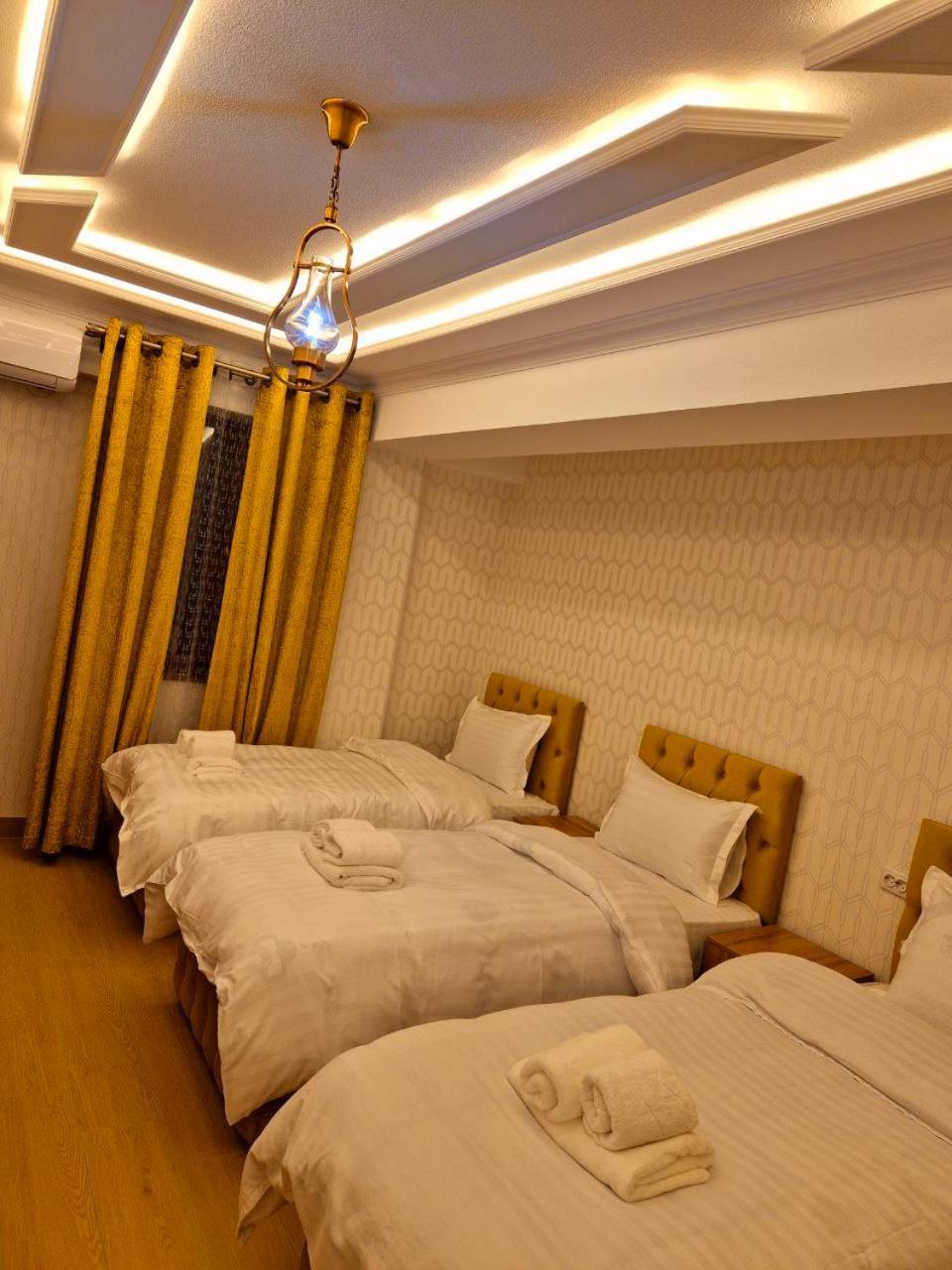 Samarkand Imron Hotel ภายนอก รูปภาพ